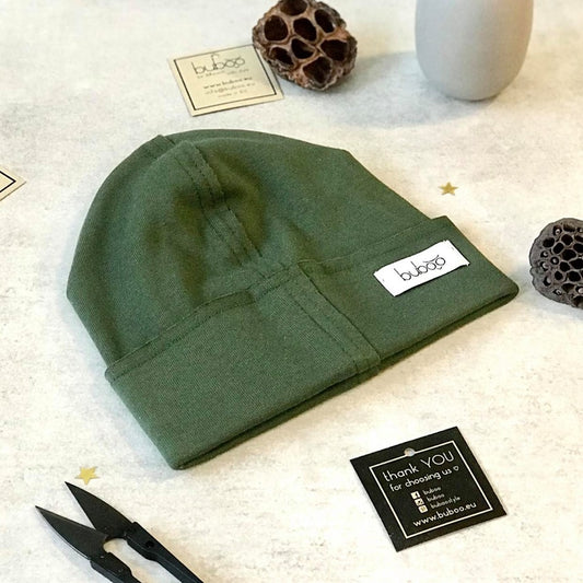 Vaikiška dviguba kepurė TRENDY kareiviška žalia