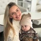 Vienguba kepurė BEAR kreminės spalvos