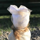 Extremely stylish girl beanie with a grid FASHIONISTA white/golden