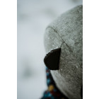 Stilingas patogus HELMET rudeninis žieminis vilnonis vaikiškas šalmukas su ausytėm Šviesiai Pilkas